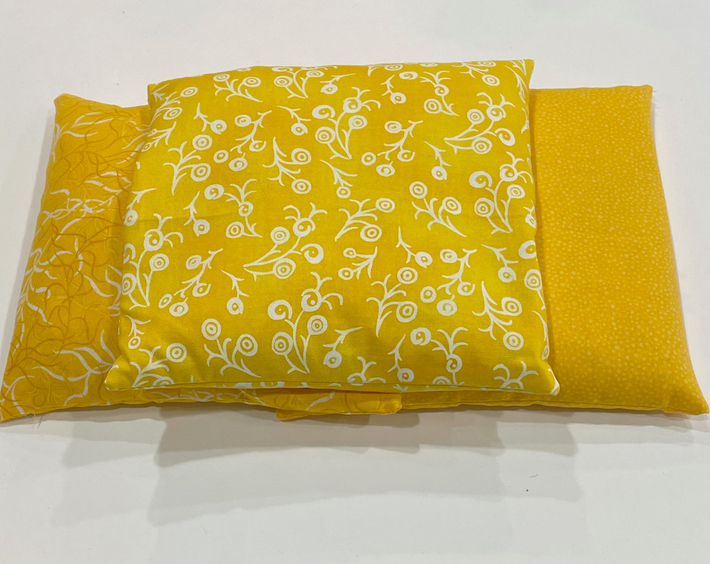 Deep Yellow with White Floral Print Medium Square 7 x 7 Heating Pad