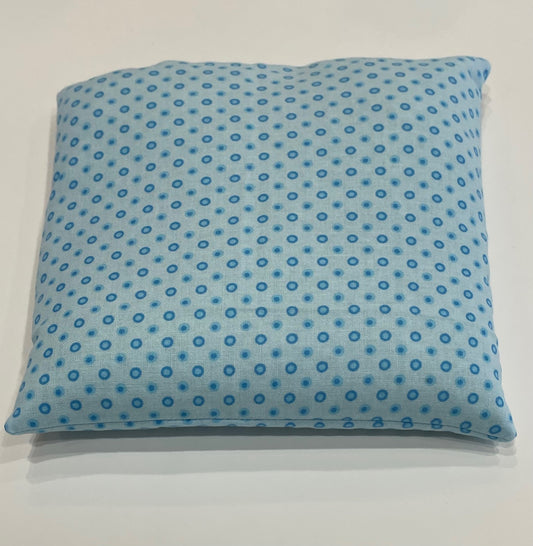 Pale Blue with Various Blue Dots Pattern Medium Square 7 x 7 Heating Pad