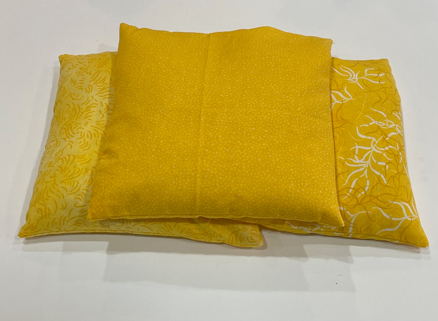 Yellow with Light Yellow Dot Print Medium Square 7 x 7 Heating Pad