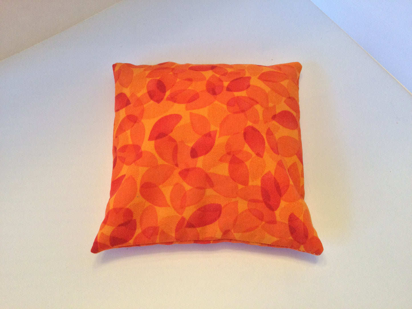 Orange Multi Leaf Small Square 5 x 5 Heating Pad