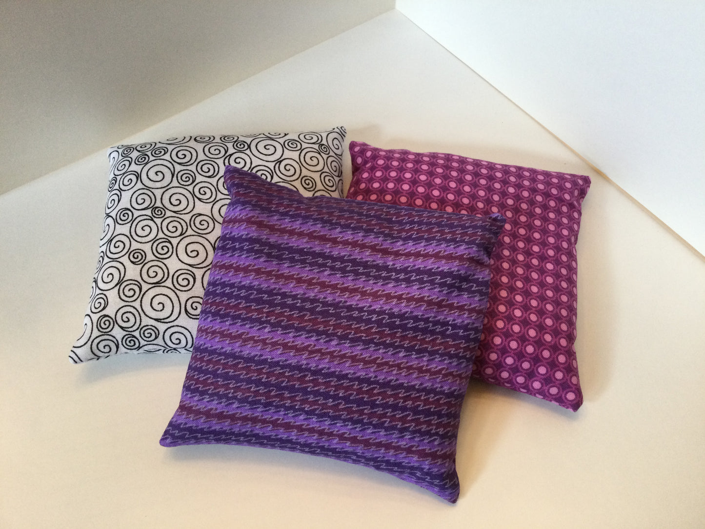 Purple Zigzag Small Square 5 x 5 Heating Pad