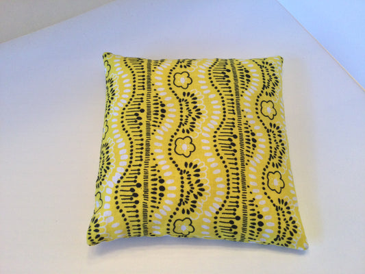 Yellow with Black and White Small Square 5 x 5 Heating Pad