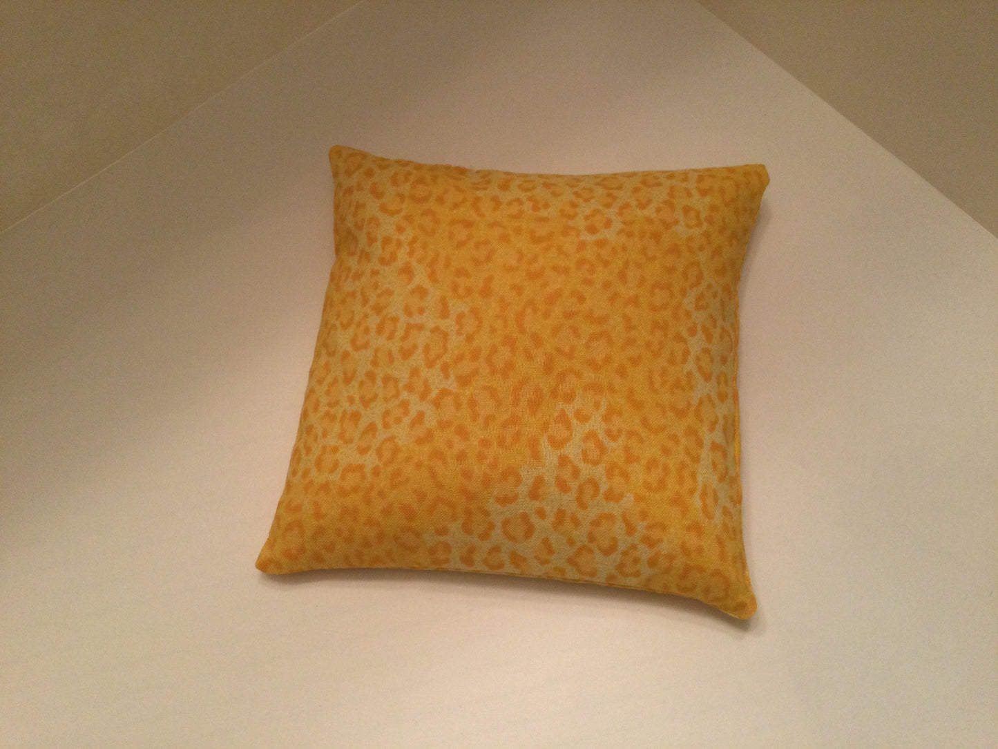 Yellow with Dark Cheetah Marks Small Square 5 x 5 Heating Pad